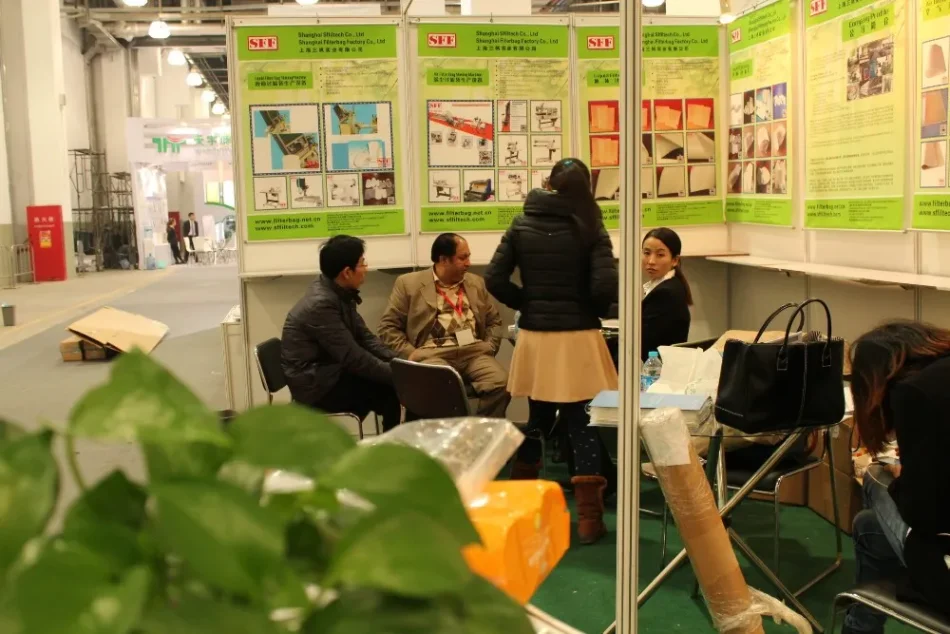 Operation of industrial separation unit