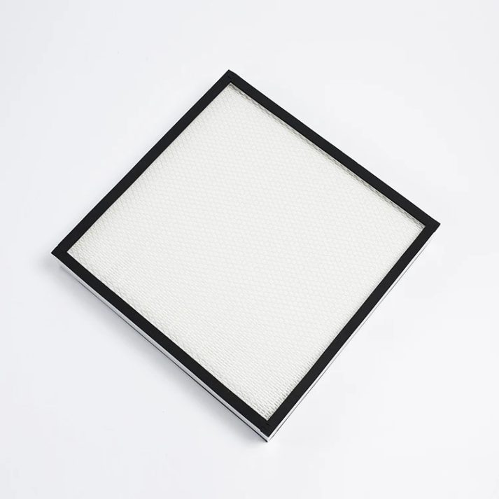 Industrial filter device for separation processes
