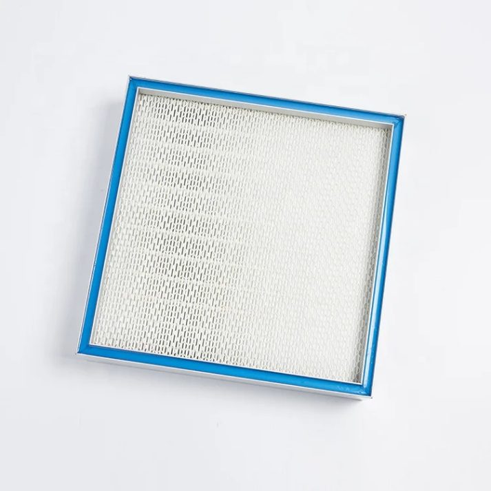 Industrial filter device with detailed structure