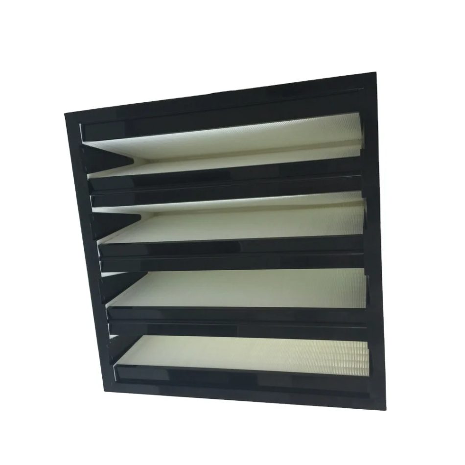 Filter housing structural design