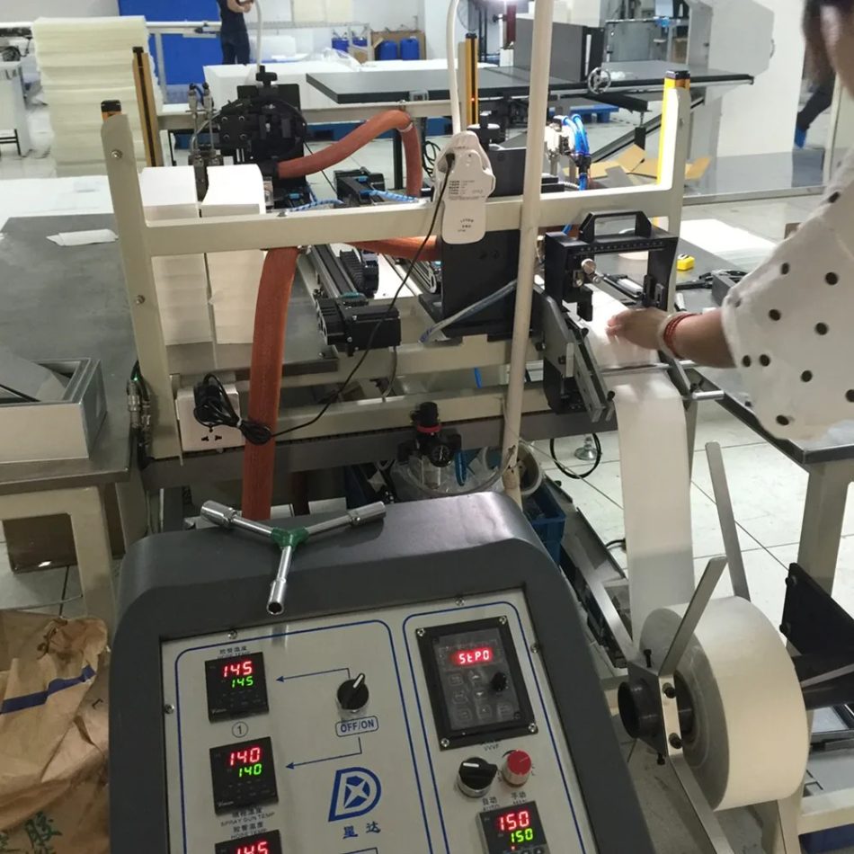 Industrial filter housing for efficient separation