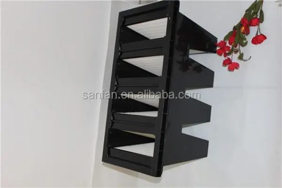 Industrial filter assembly in detail