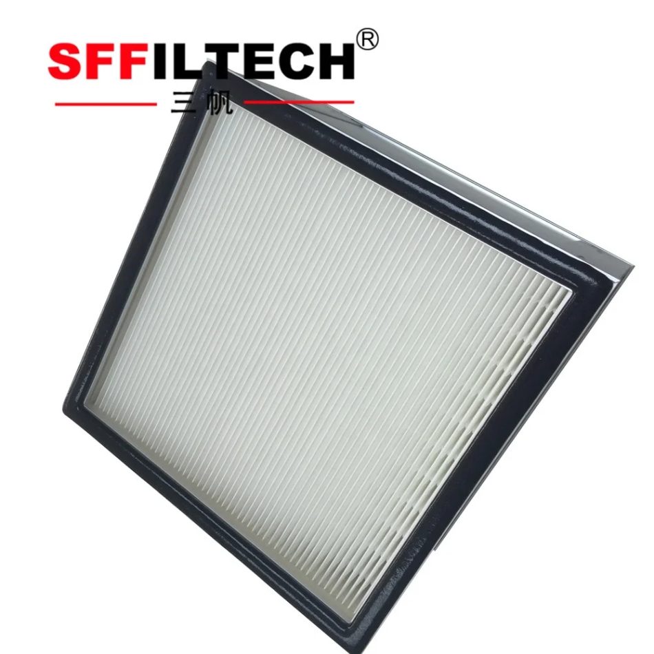 Industrial filter unit with metal casing